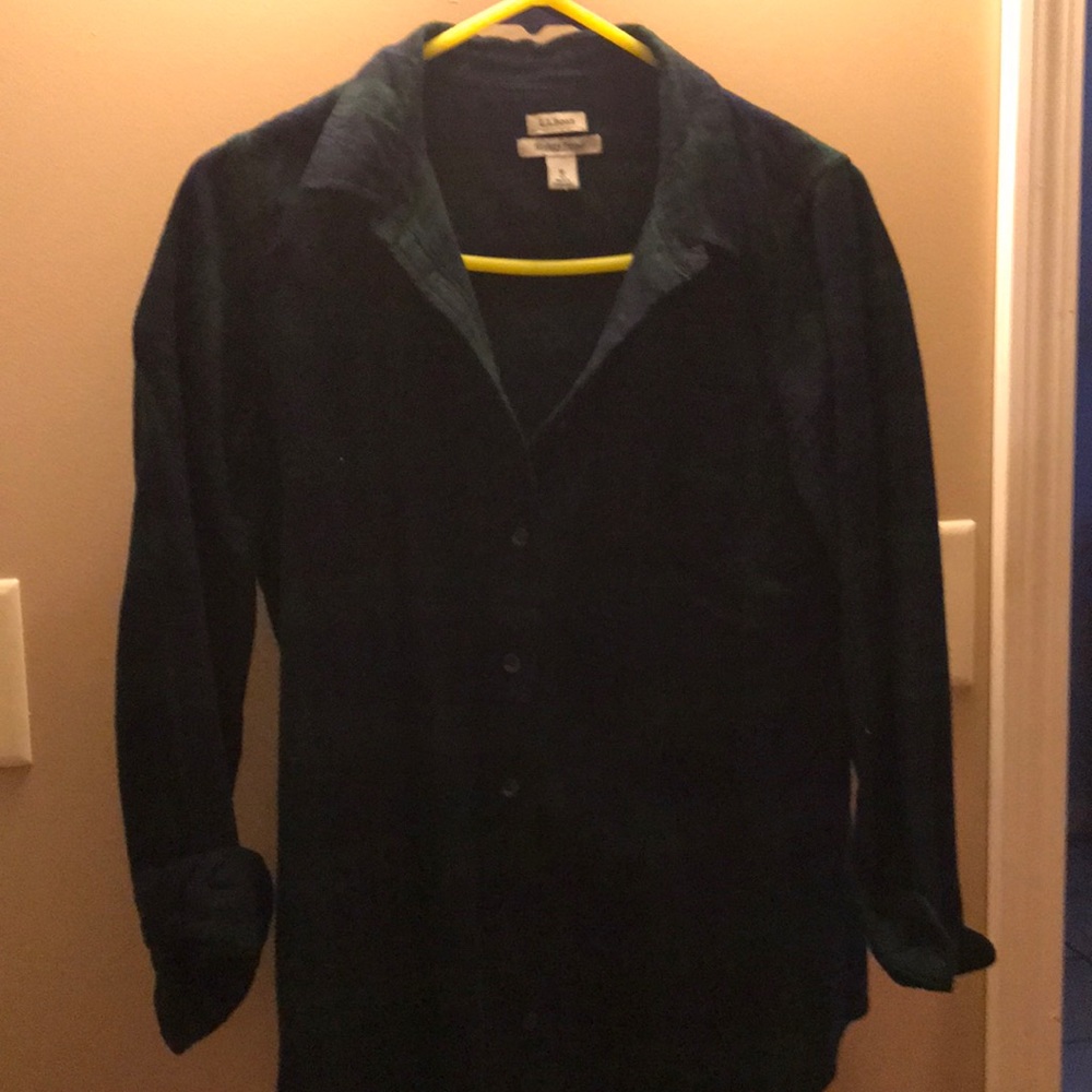 Women’s LL Bean size M flannel shirt